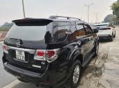 Bán Toyota Fortuner 2.7AT sản xuất 2014, màu đen