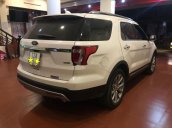 Cần bán gấp Ford Explorer sản xuất 2017, xe nhập