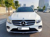 Xe Mercedes GLC 300 năm sản xuất 2017, xe chính chủ giá thấp