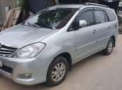 Cần bán xe Toyota Innova sản xuất năm 2009, giá thấp, động cơ ổn định 