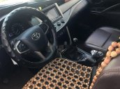 Bán ô tô Toyota Innova sản xuất 2017, xe chính chủ còn mới