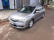 Cần bán xe Honda Civic sản xuất 2009 còn mới, 375 triệu