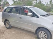 Cần bán xe Toyota Innova sản xuất năm 2009, giá thấp, động cơ ổn định 