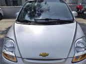 Cần bán Chevrolet Spark sản xuất năm 2010, màu bạc chính chủ, 97tr