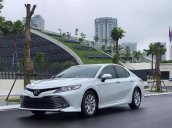 Cần bán Toyota Camry 2.0G sản xuất 2020, màu trắng, xe nhập