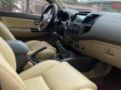 Xe Toyota Fortuner sản xuất 2013, màu bạc ít sử dụng giá tốt 635 triệu đồng