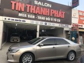 Cần bán xe Toyota Camry sản xuất 2017, xe chính chủ