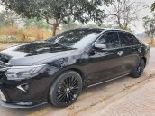 Cần bán gấp Toyota Camry 2.5Q sản xuất năm 2014, 790 triệu