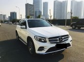 Cần bán lại xe Mercedes GLC 300 đời 2017, màu trắng 