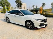 Bán xe Honda Civic 1.8E đời 2018, màu trắng, nhập khẩu nguyên chiếc, 675tr