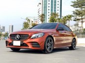 Cần bán Mercedes C300 AMG sản xuất 2020