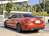 Cần bán Mercedes C300 AMG sản xuất 2020