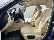 Cần bán BMW 3 Series 320i sản xuất năm 2015