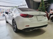 Bán xe Mazda 6 AT 2.0 Premium 2017