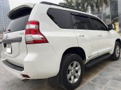 Cần bán Toyota Prado năm sản xuất 2014, màu trắng, nhập khẩu 