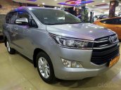 Bán Toyota Innova đời 2017, màu bạc chính chủ, giá tốt