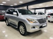 Bán gấp với giá ưu đãi chiếc Lexus LX570 model 2008