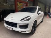 Chính chủ bán Porsche Cayenne GTS model 2016 màu trắng nội thất da bò, nhập khẩu từ Đức, phiên bản cao cấp full option