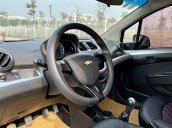 Bán Chevrolet Spark Van 2018 1.2 MT quá mới năm sản xuất 2018, giá 193tr