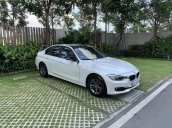 Cần bán lại xe BMW 3 Series 320i năm 2012, xe nhập, giá tốt