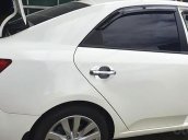 Cần bán gấp Kia Forte đời 2012, màu trắng