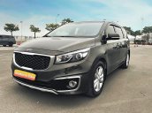 Cần bán lại xe Kia Sedona năm sản xuất 2015, màu nâu còn mới, giá 775tr