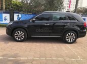 Xe Kia Sorento sản xuất 2018, màu đen còn mới