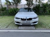 Cần bán lại xe BMW 3 Series 320i năm 2012, xe nhập, giá tốt