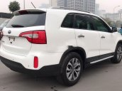 Cần bán gấp Kia Sorento năm sản xuất 2016, xe chính chủ còn mới