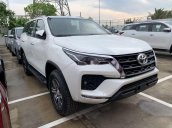 Cần bán Toyota Fortuner 2.4AT sản xuất 2021, giá mềm