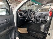 Bán ô tô Toyota Hilux 2.4AT 4X2 năm sản xuất 2021, xe nhập, giá 674tr