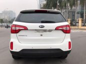 Cần bán gấp Kia Sorento năm sản xuất 2016, xe chính chủ còn mới