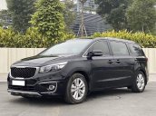 Bán Kia Sedona đời 2016, màu đen, giá 815tr