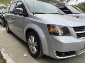 Bán ô tô Dodge Grand caravan năm sản xuất 2009, màu bạc