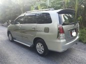 Xe Toyota Innova 2.0 G đời 2006, màu bạc 