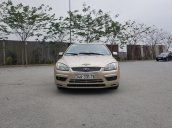 Bán xe Ford Focus đời 2009, màu kem, giá cực đẹp