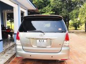 Bán xe Toyota Innova năm sản xuất 2011, màu bạc chính chủ, giá tốt