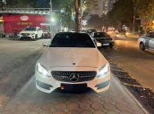 Bán gấp với giá ưu đãi nhất chiếc Mercedes C300 AMG sản xuất 2017