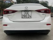 Cần bán lại xe Mazda 3 đời 2017, màu trắng chính chủ