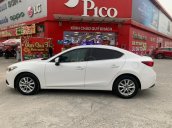 Cần bán lại xe Mazda 3 đời 2017, màu trắng chính chủ