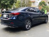 Cần bán Mazda 6 2.0 Premium đời 2018, màu xanh lam