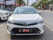 Bán nhanh chiếc Toyota Camry 2.5Q 2019 siêu lướt