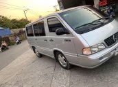 Cần bán gấp Mercedes năm sản xuất 2003, màu bạc 