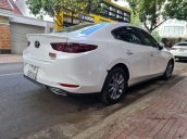 Cần bán lại xe Mazda 3 sản xuất năm 2020, nhập khẩu nguyên chiếc, giá tốt