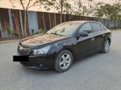 Cần bán xe Chevrolet Cruze sản xuất năm 2010, giá thấp, xe còn mới