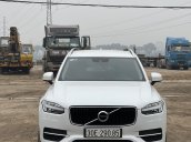 Bán nhanh chiếc Volvo XC90 model 2017, giá đẹp