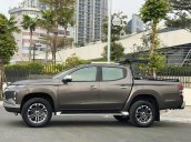 Xe Mitsubishi Triton đời 2018, màu nâu, nhập khẩu 