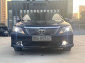 Cần bán gấp Toyota Camry 2.0E năm 2013, giá cạnh tranh, biển Hà Nội