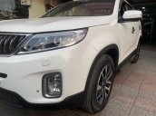 Cần bán Kia Sorento DATH bản full sản xuất năm 2018