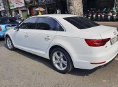 Cần bán lại xe Audi A4 2.0 AT sản xuất năm 2016, màu trắng